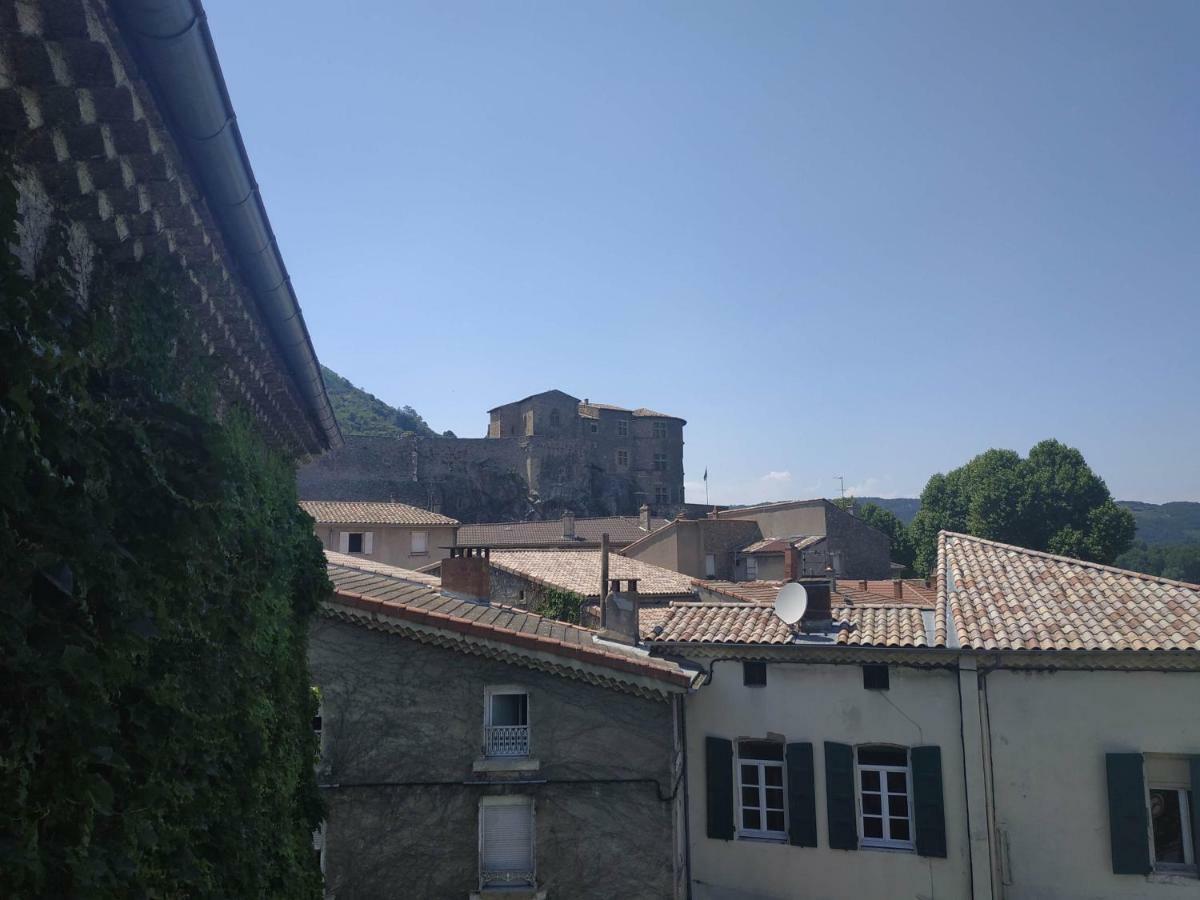 Le Chateau Tournon-sur-Rhone Buitenkant foto